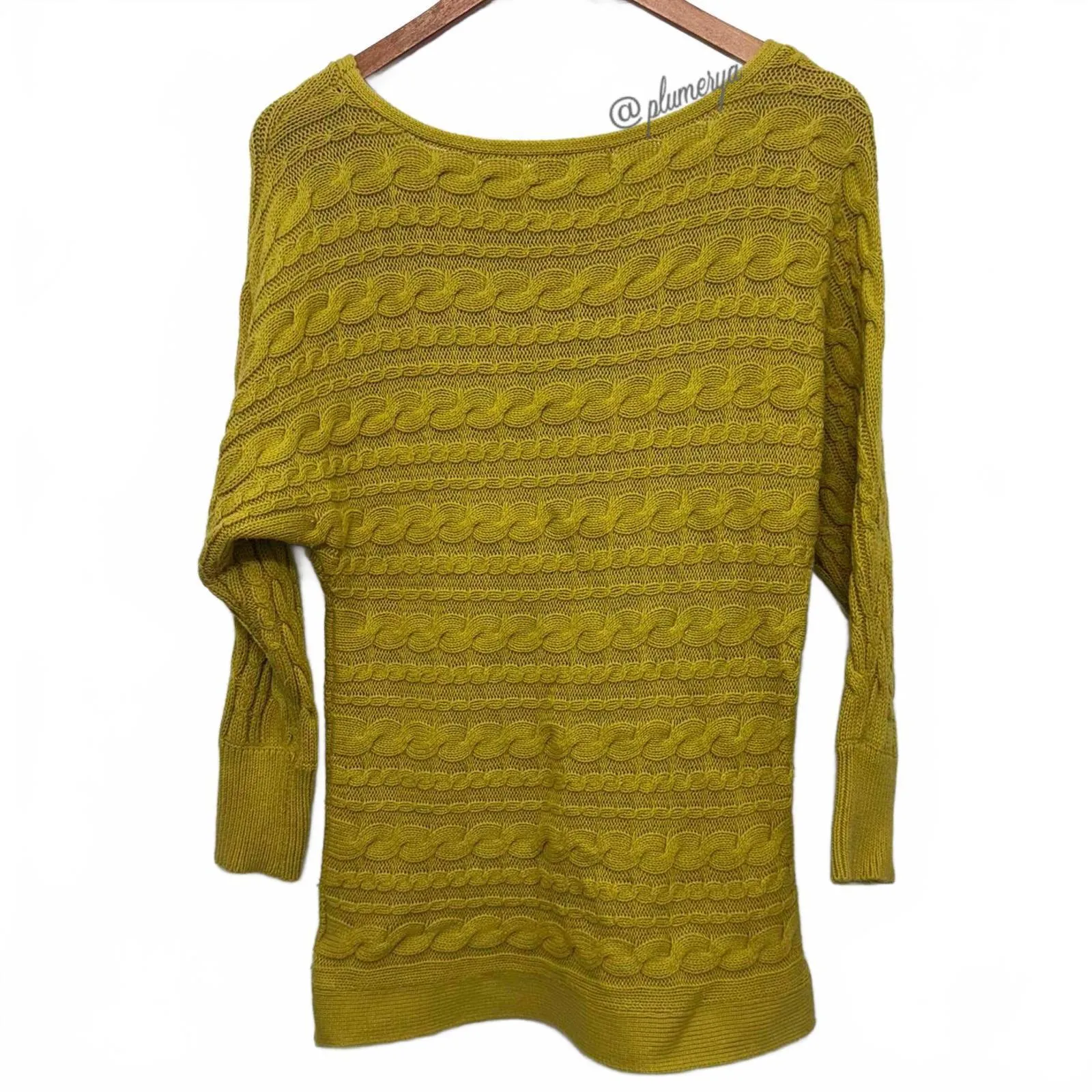 Banana Republic Cable Knit Cotton & Rabbit Hair Sweater Size L - Image 2