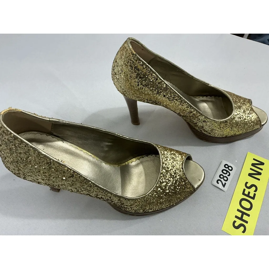 Womans Fioni Sinteticos Size 6.5 Gold Sequin Peep Toe Slip On Heel Pumps - Image 2