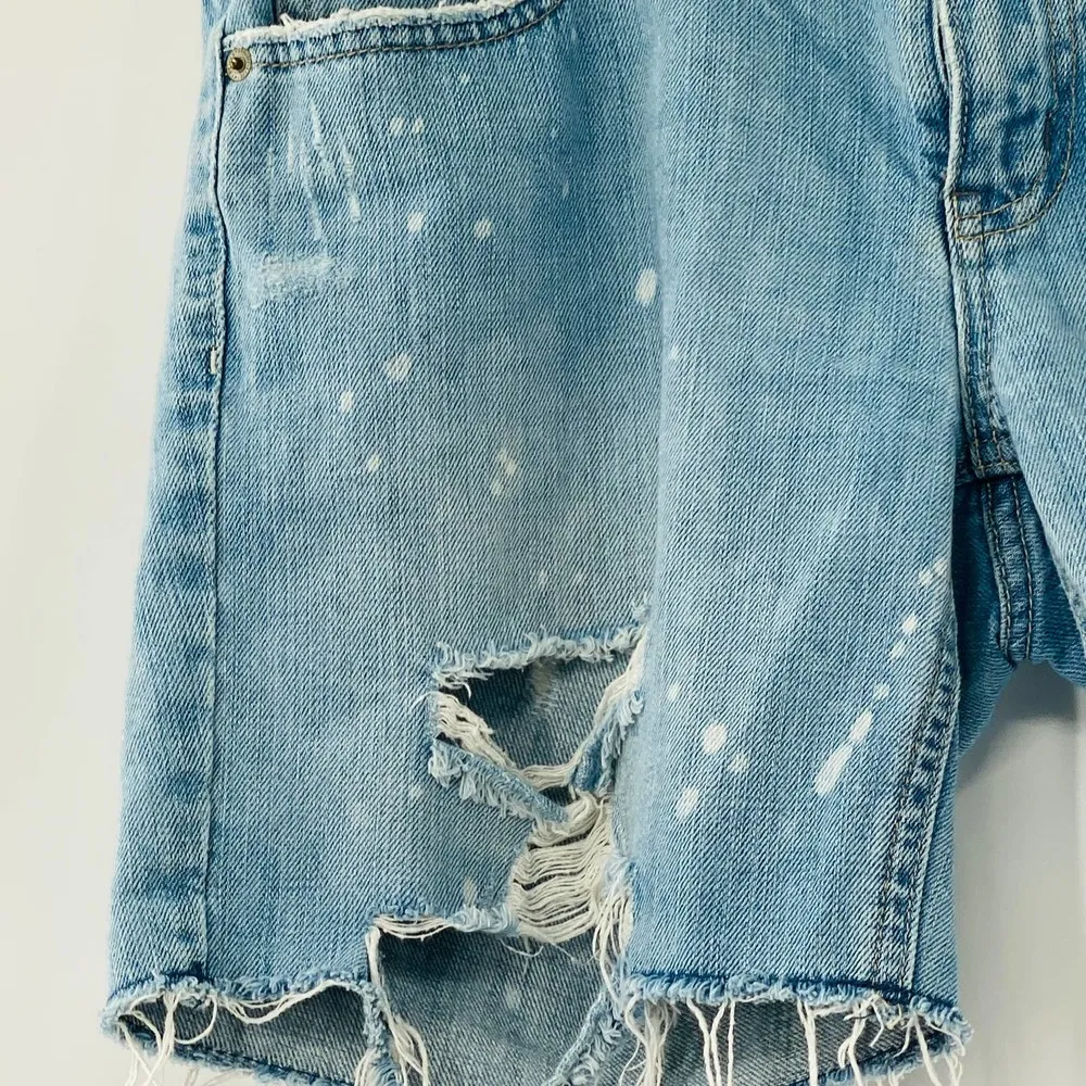 American Eagle Mid Rise Cut Off Raw Hem Short Distressed Bleached Tie Dye Size 6 - Image 4