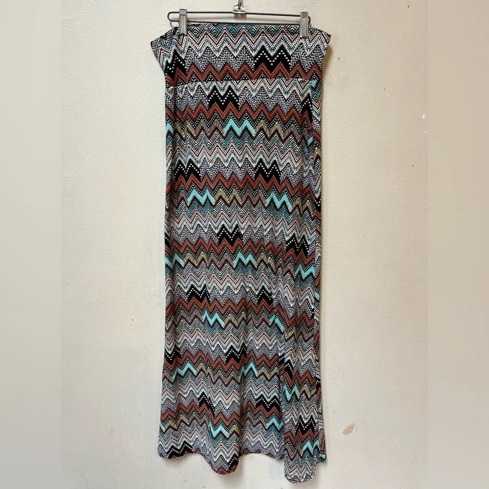Women’s Brown Blue Bohemian Zig Zag Stretchy Comfy Fall Maxi Dress Medium - Image 7