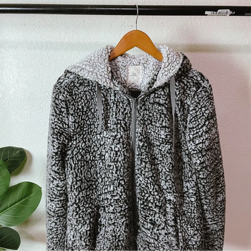 Thread + Supply Wubby Teddy Jacket Size S Gray - Image 4