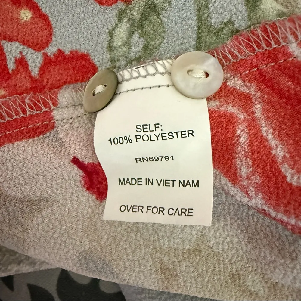 Fig and Flower Floral Blouse‎ - Image 6