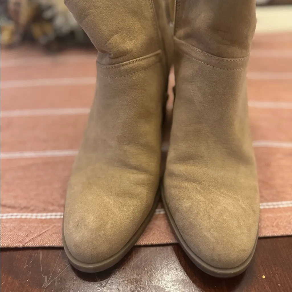 LC Lauren Conrad Tan Suede Heeled Boots - Image 5