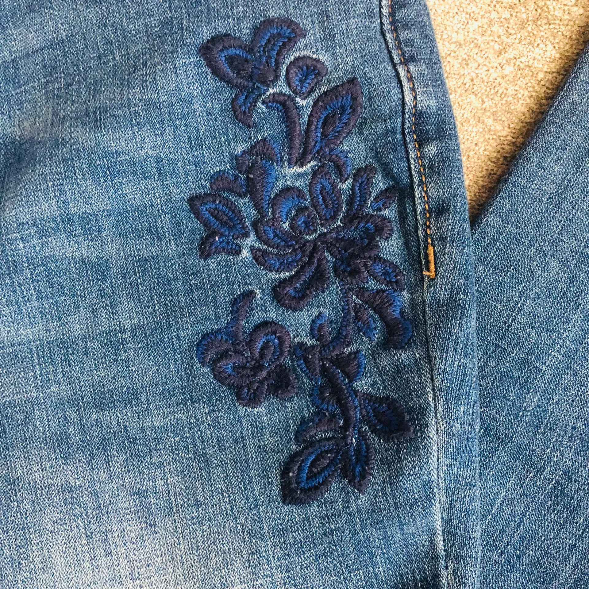 Boho Embroidered Blue Jeans - Image 4