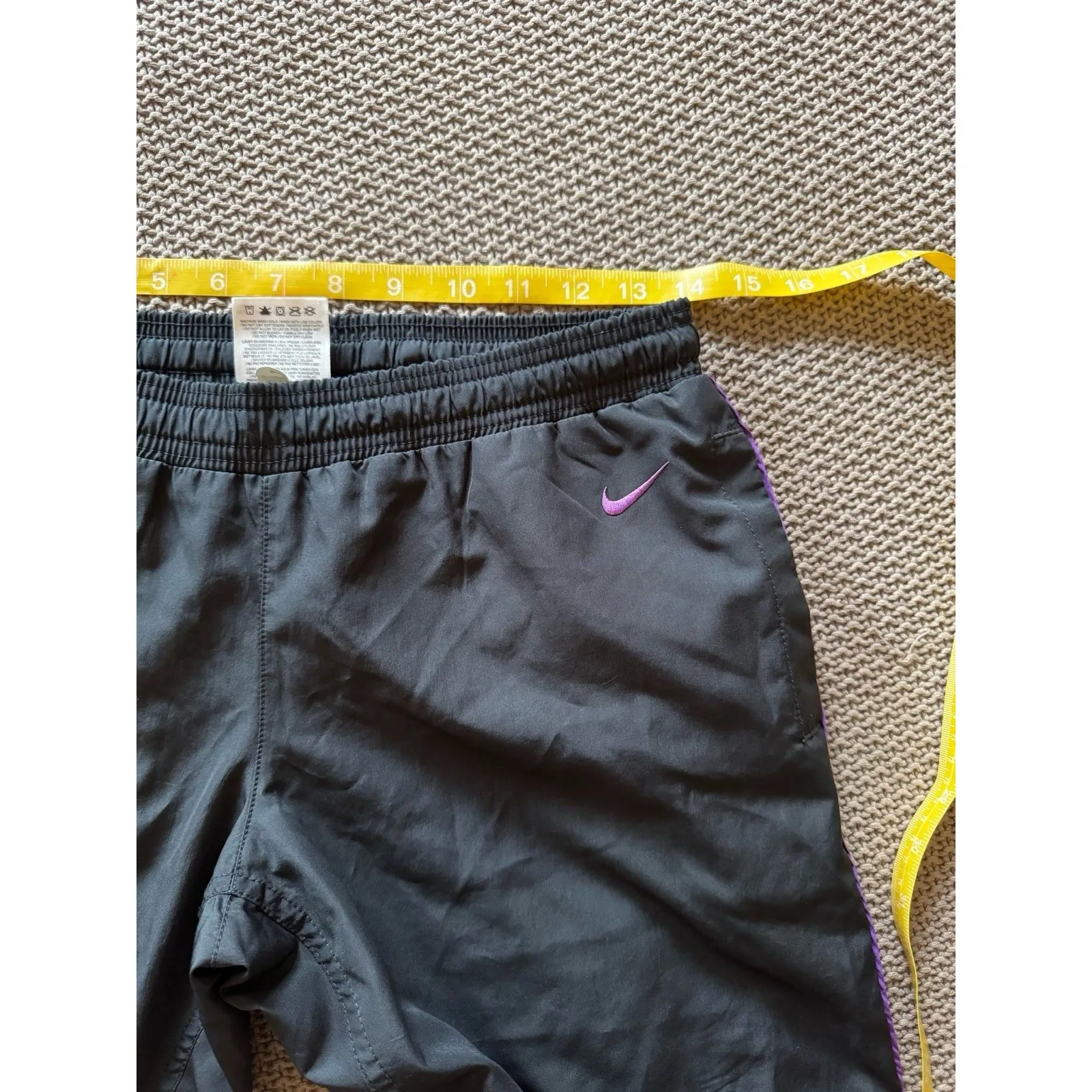 Nike‎ Womens Actives Cropped Training Pants Hiking Size Small - Image 6