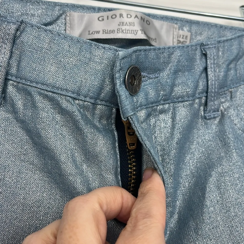 Giordano Size 26 Light Blue Metallic Low Rise Skinny Tapered Jeans - Image 4