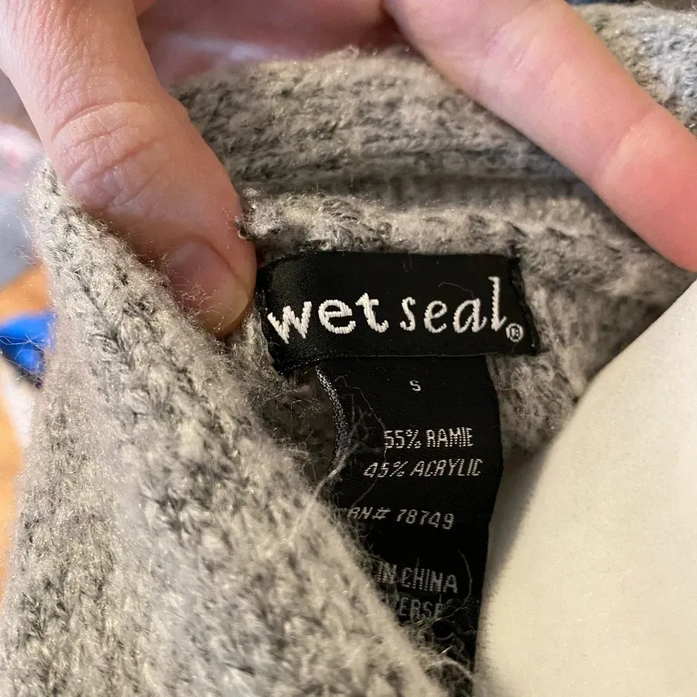 Wet Seal Gray open Cardigan size small - Image 7