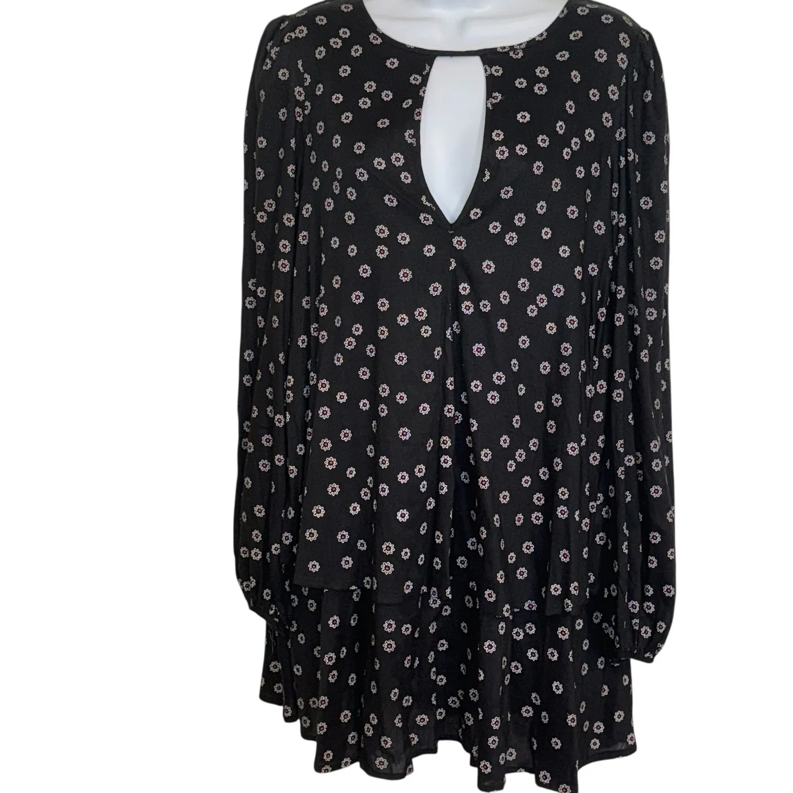 FREE PEOPLE Beck Black Floral Keyhole Long Sleeve Tiered Mini Dress EUC Small - Image 2