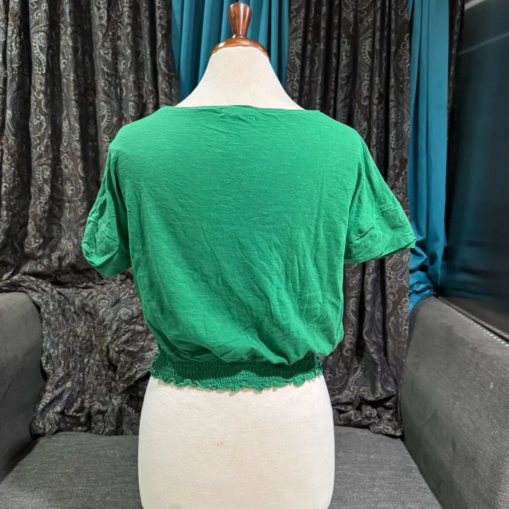 Paper + Tee Women Green High Neck Smocked Hem Cropped Cotton Top Sz L - Image 4