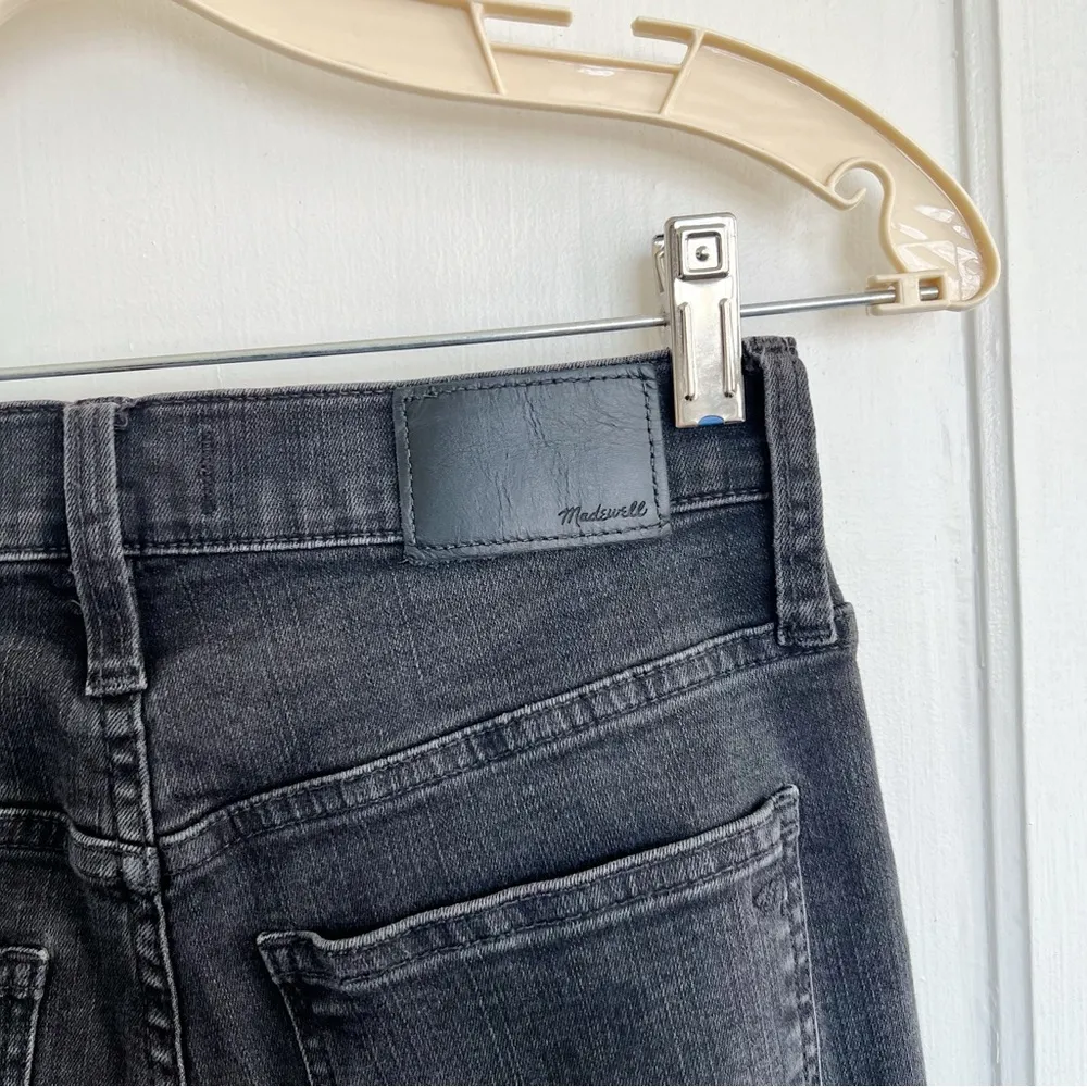 Madewell • 10" High-Rise Skinny Jeans in Berkeley Black: Button-Through Edition - Image 12