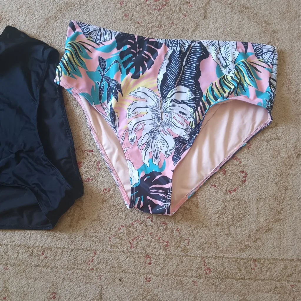 Bundle of 2 Womens Full Coverage Bikini Bottoms in Assorted sz XXL NWOT Black - Image 7