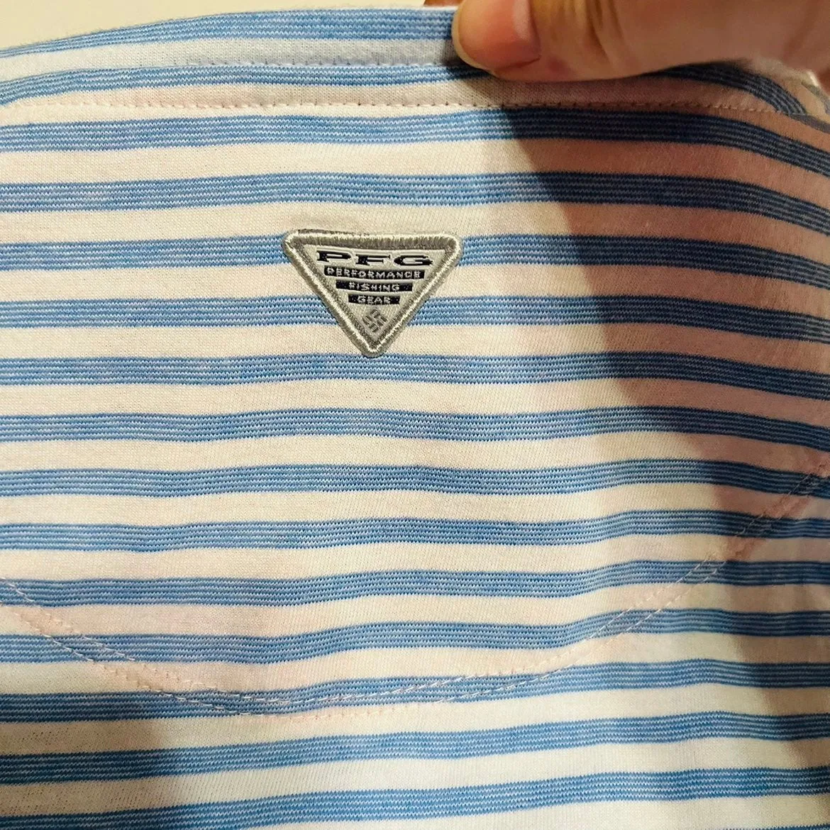 Columbia PFG blue and white‎ stripe 3/4 sleeve womens medium shirt - Image 8