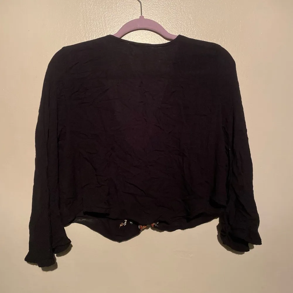 American Eagle Embroidered Blouse - Image 2