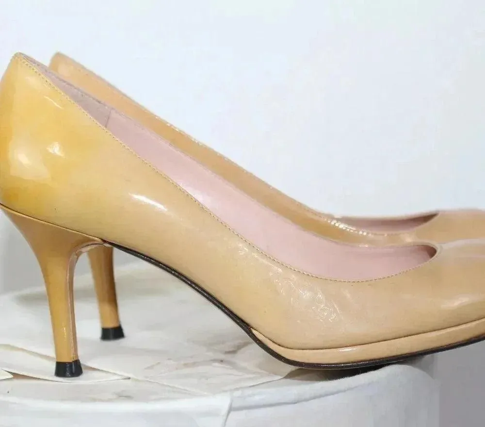 STUART WEITZMAN Beige Heels size 7 - Image 2