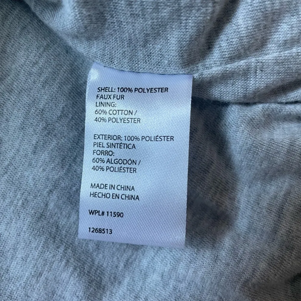 Vintage Ladies' Cozy Pullover - Image 5