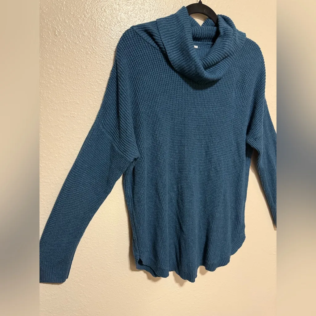 Old Navy Teal Blue Textured Mock Neck Cowl Women's Sweater | Shirt - Image 3