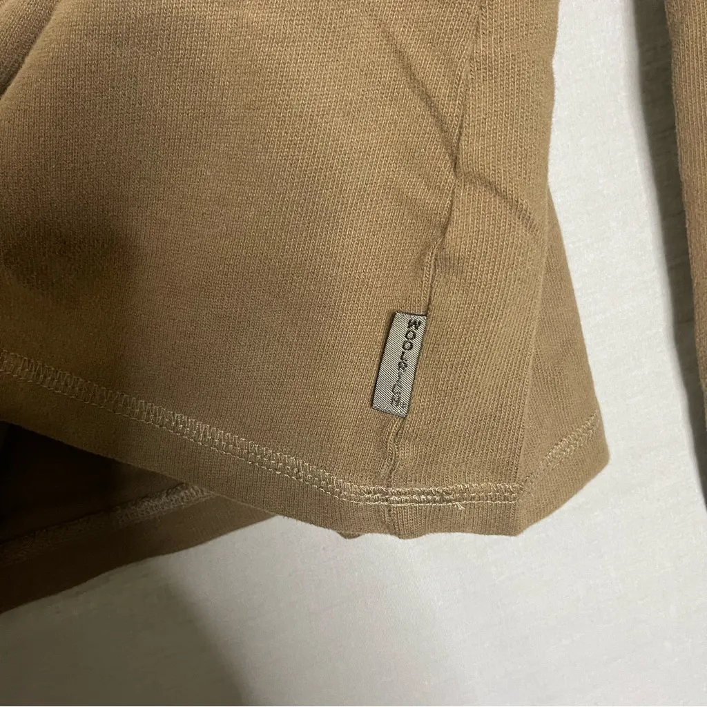 Woolrich 100% Cotton Basic Longsleeve Women’s Size M W/ Pocket‎ Dark Khaki Brown Tan Size M - Image 2