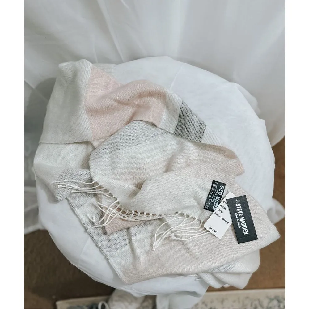 Steve Madden Scarf NWT - Image 3