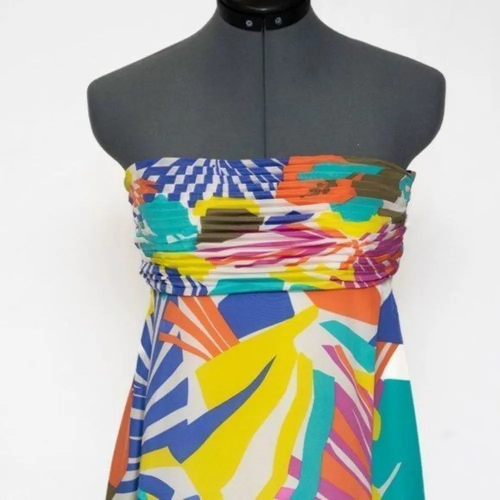 Alice + Olivia. Silk modern topical bandeau mini dress. - Image 5