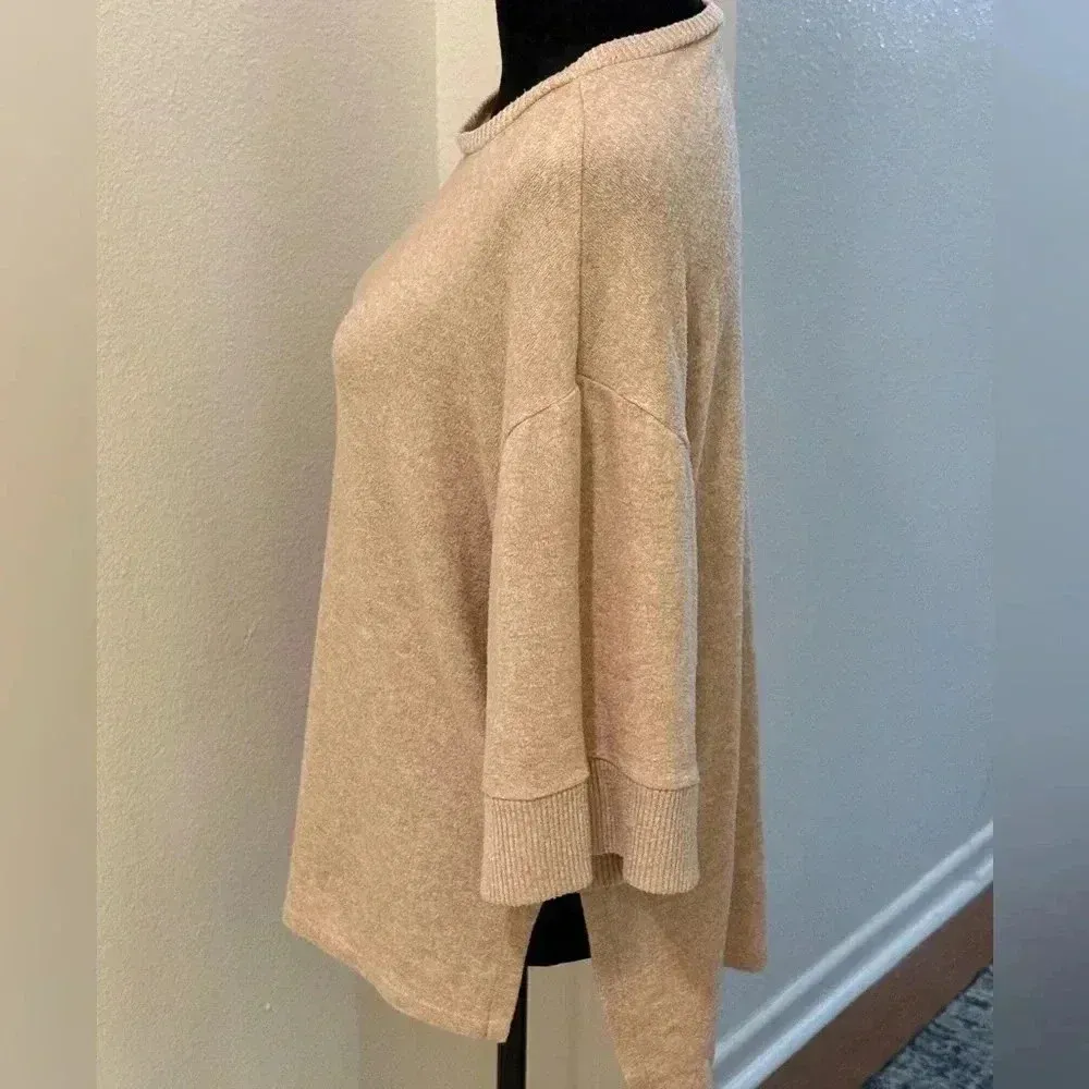 ZARA Baggy Fit Short Sleeve Sweater - Image 4