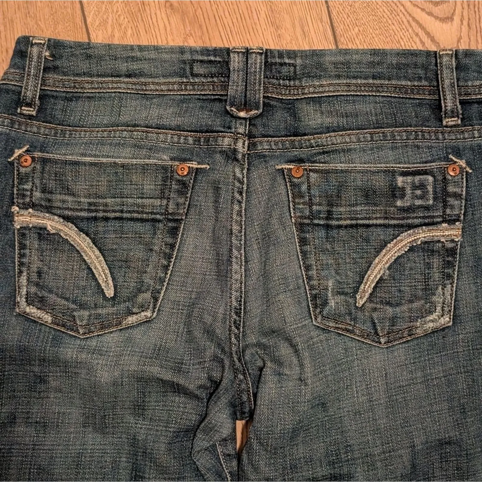 Joe's Jeans 28 x 30 Harvy Bootcut Boot‎ Leg Designer Denim Rips Ripped - Image 7