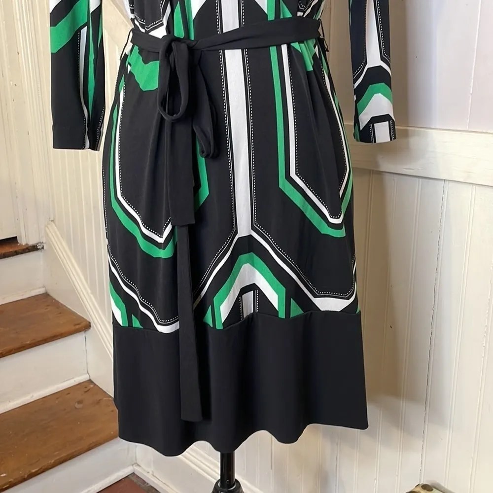 New York & Company Stretch Graphic Midi Dress S - Image 4