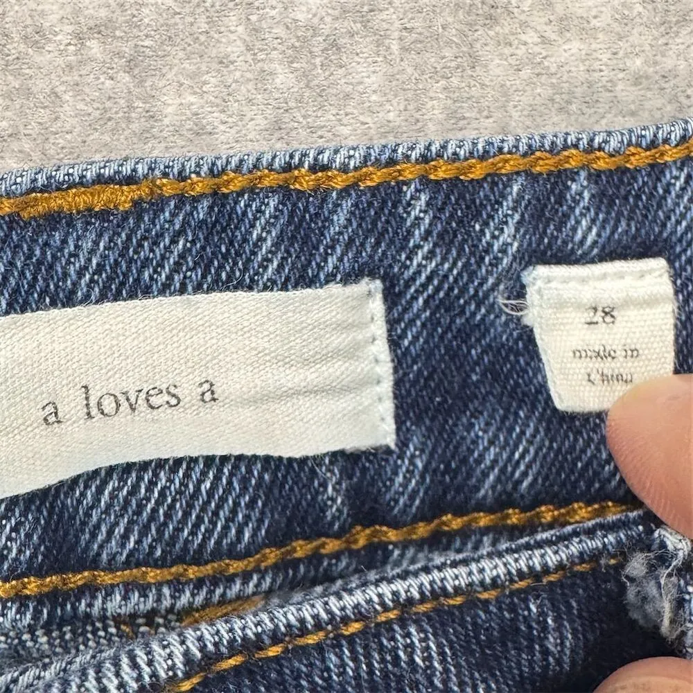a loves a Women's Straight Leg Dark Wash Denim Jeans Size M - Image 4