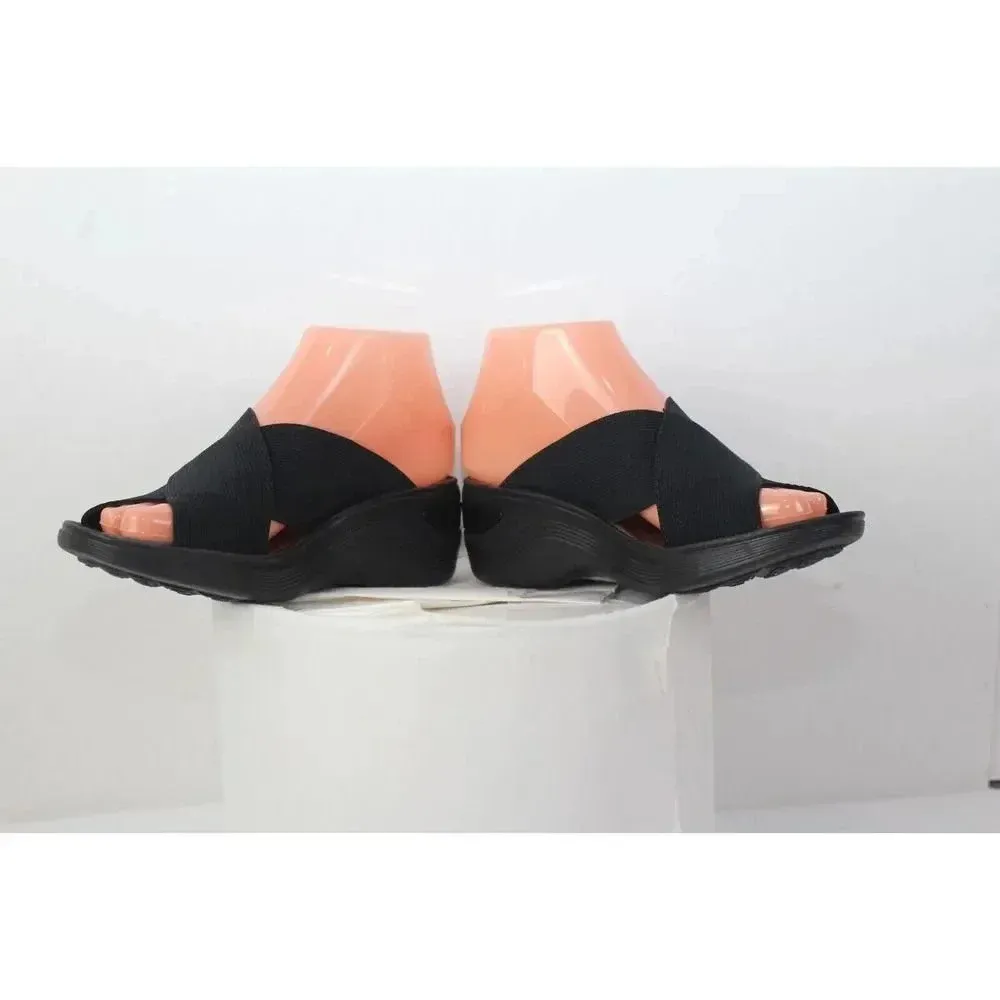 ladies BZEES wedge sandals size 5.5M - Image 4