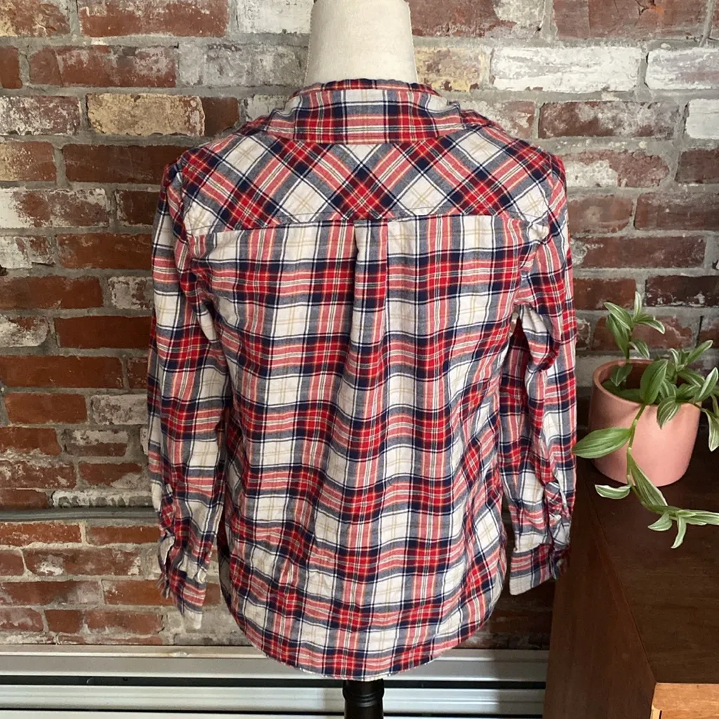 J Crew Red White and Blue Plaid Long Sleeve Button Down Shirt Size XS - Image 4