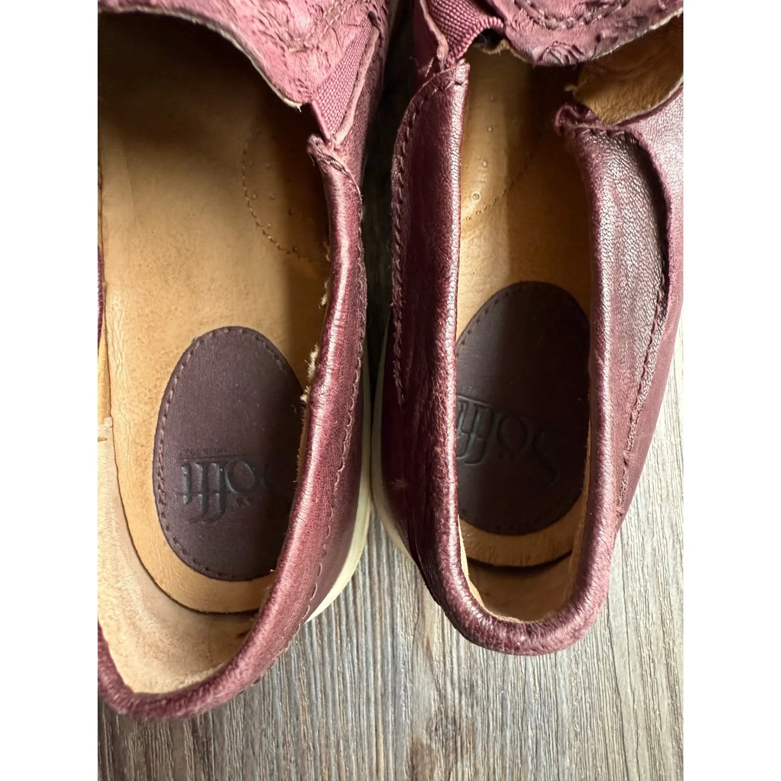 SOFFT‎ Burgundy Embossed Leather Slip On Casual Loafer Flats Women's Shoes Red Size 8 - Image 3