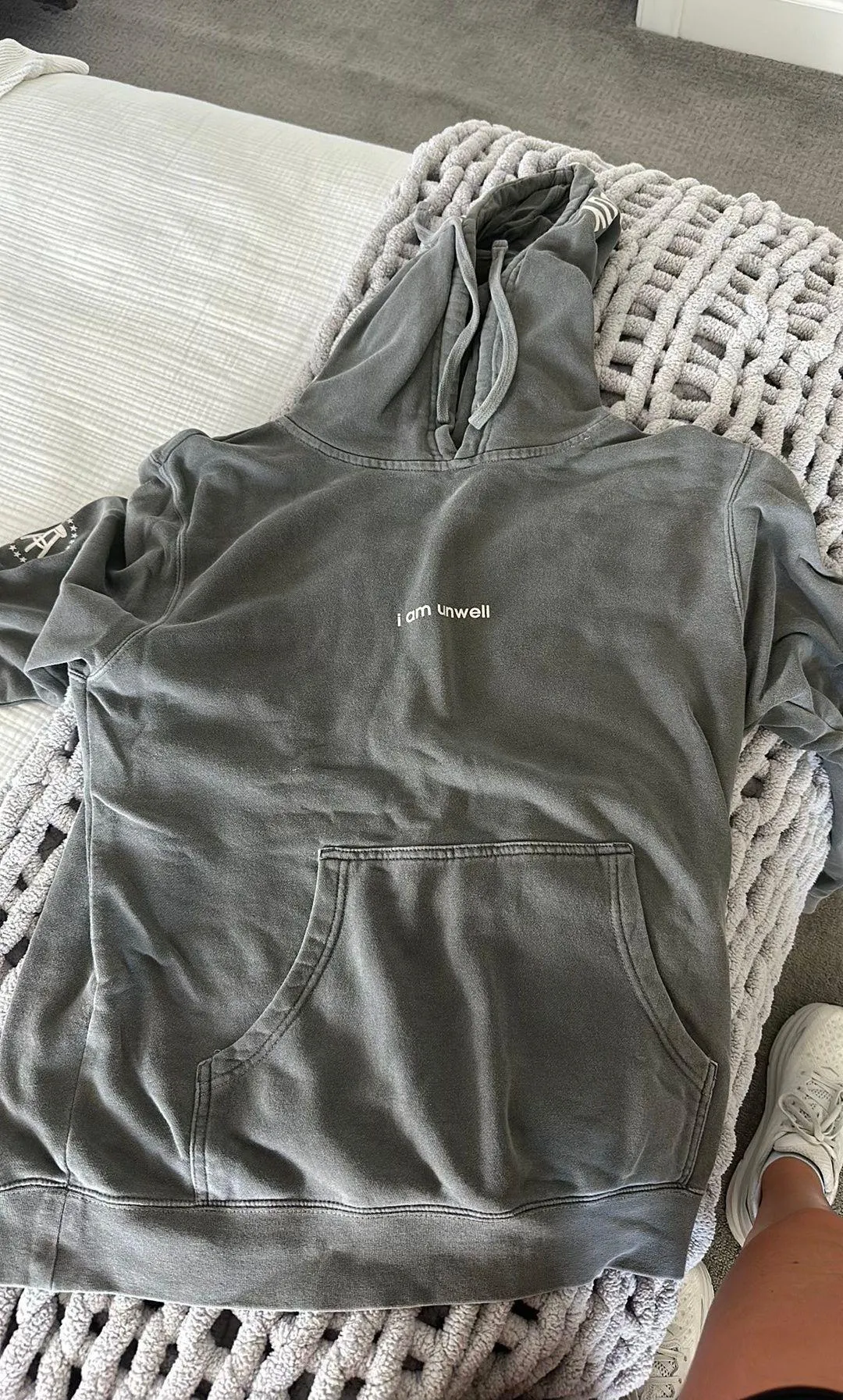 Call Her Daddy “I Am Unwell” Sweatshirt Gray Size M - Image 2