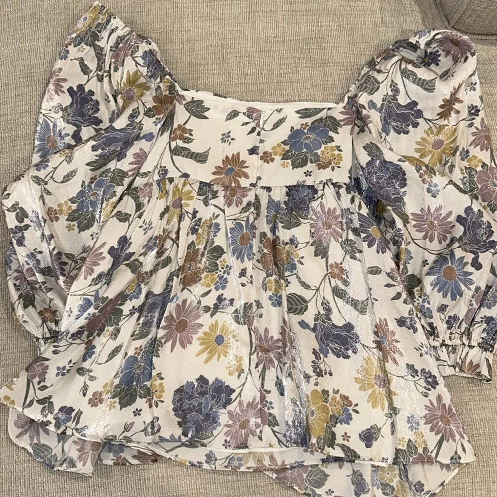 Voge Boutique  Top M - Image 10