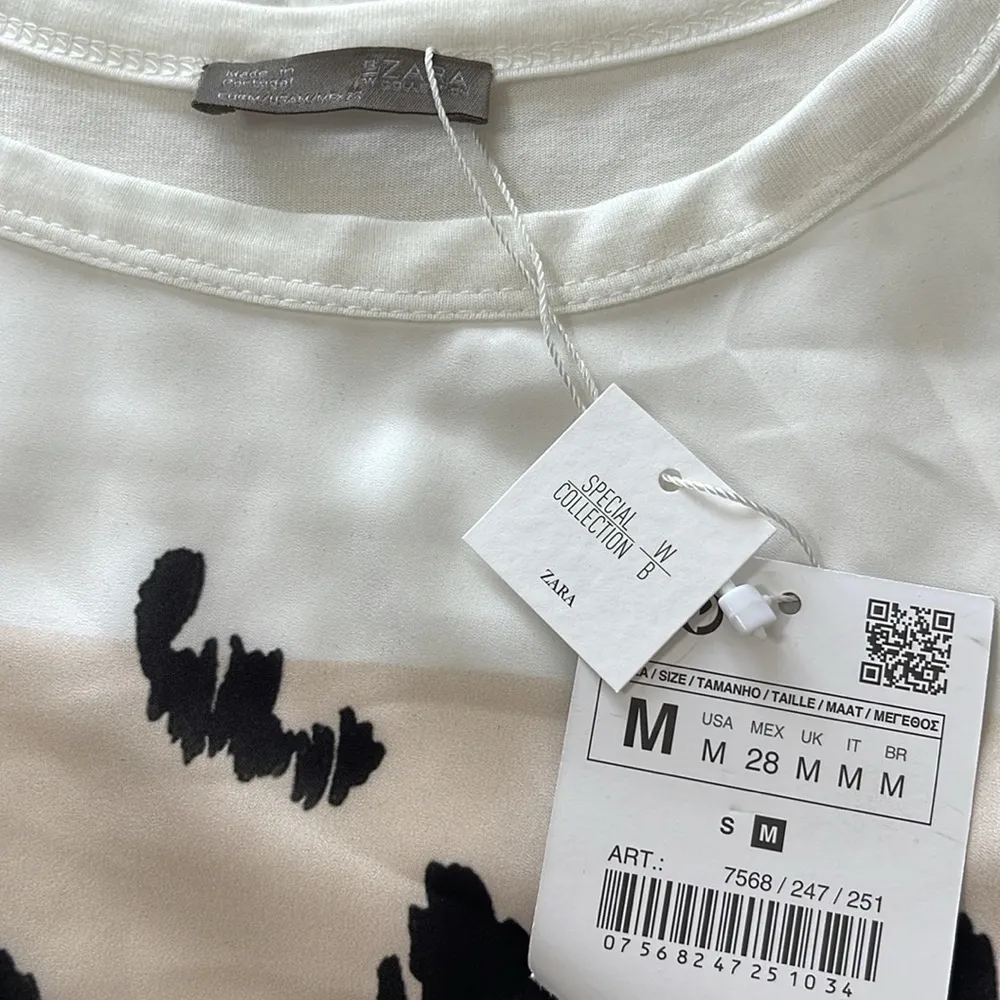 Zara Graphic White Flyaway Back Tee Size M NWT - Image 3
