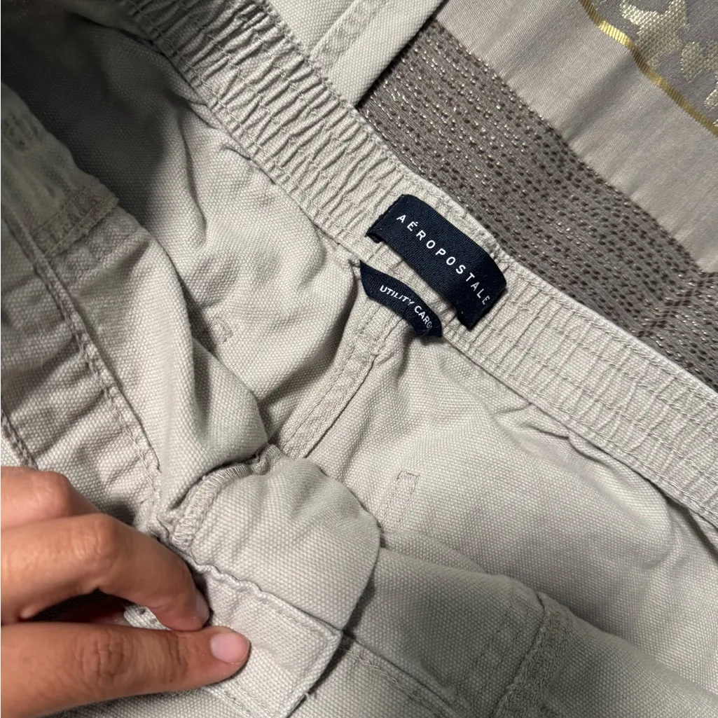 Aeropostale cargo pants - Image 4