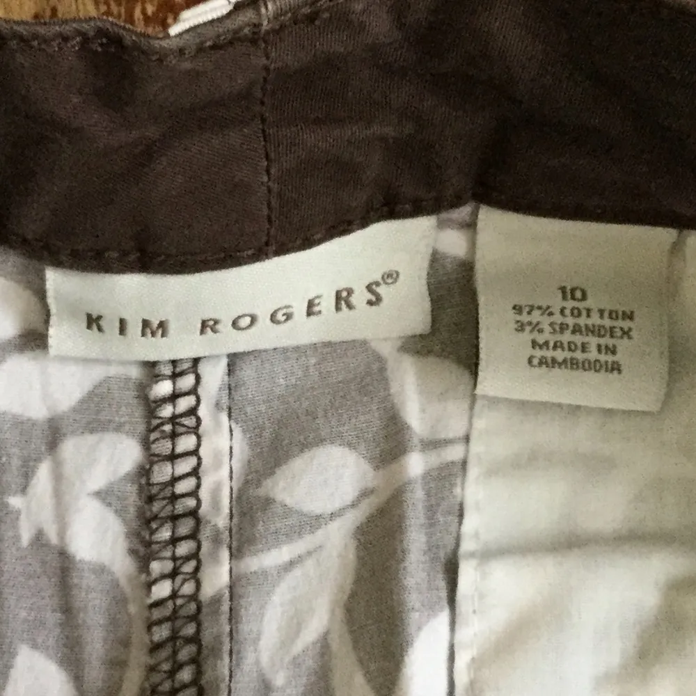 Pattern Bermuda Walking Shorts Brown  - Sz 10 - Image 8