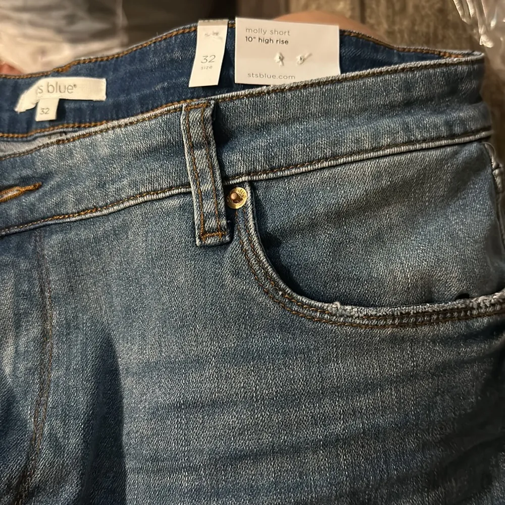 Sts Blue Molly short 10” high‎ rise - Image 5