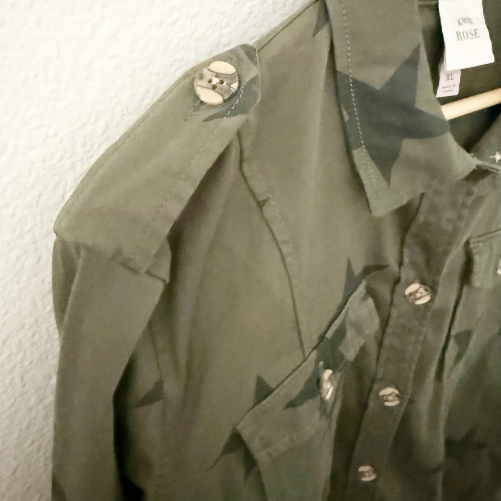 KNOX ROSE | Olive Army Green Star Print Button Front Utility Jacket Shacket | XL - Image 6