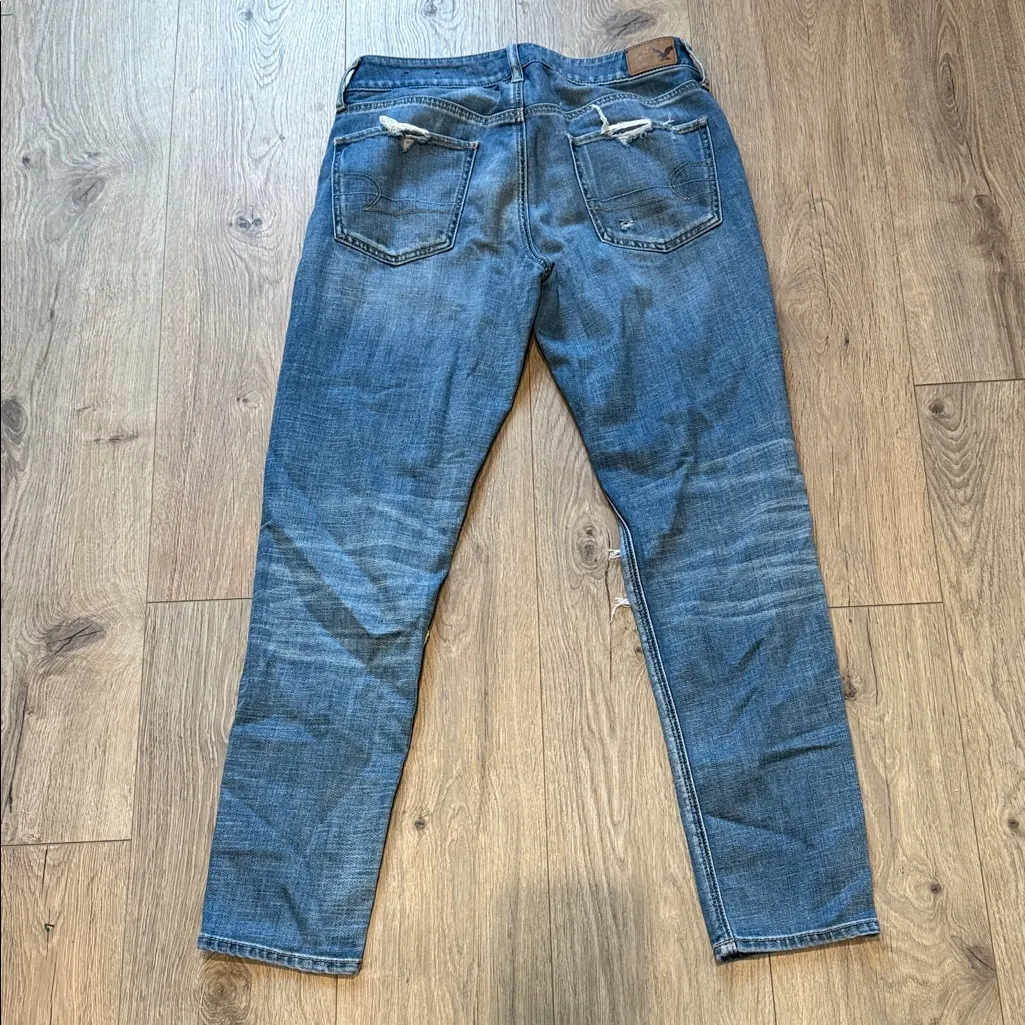 AMERICAN EAGLE Tomgirl Button-Fly Slouchy Relaxed Boyfriend Distressed Jeans 4 - Image 2