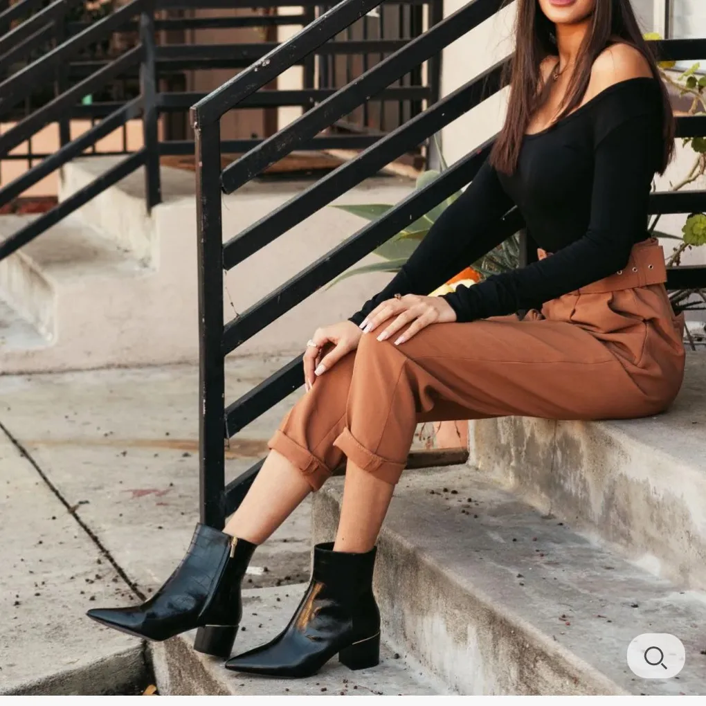 NWOB Thursday Boot Company Women's Black Croco Leather Luna Bootie size 8 - Image 2