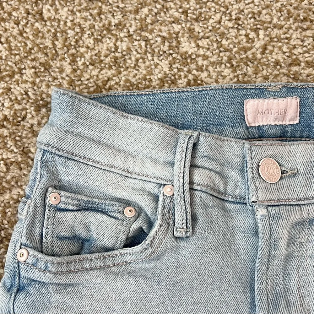 Mother The Insider Crop Step Fray in Sexico Mexico Light Wash Size 25 - Image 5