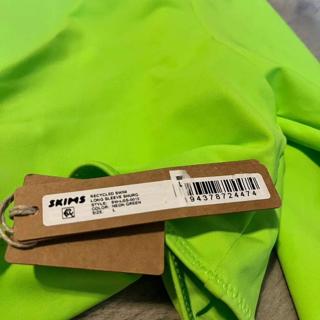 NWT SKIMS Signature Swim Long Sleeve Shrug in Neon Green - Image 9