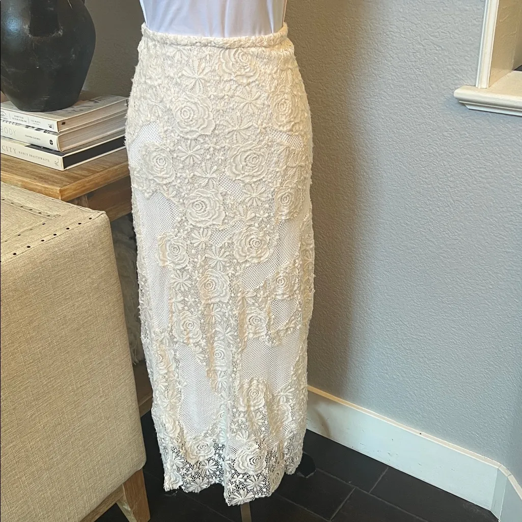 Free People Lace Embrace Column Floral Maxi Skirt White Size Small - Image 4