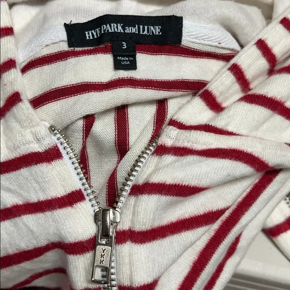 Soft & Comfy Hye Park & Lune Zippered Hooded Sweatshirt - Image 10