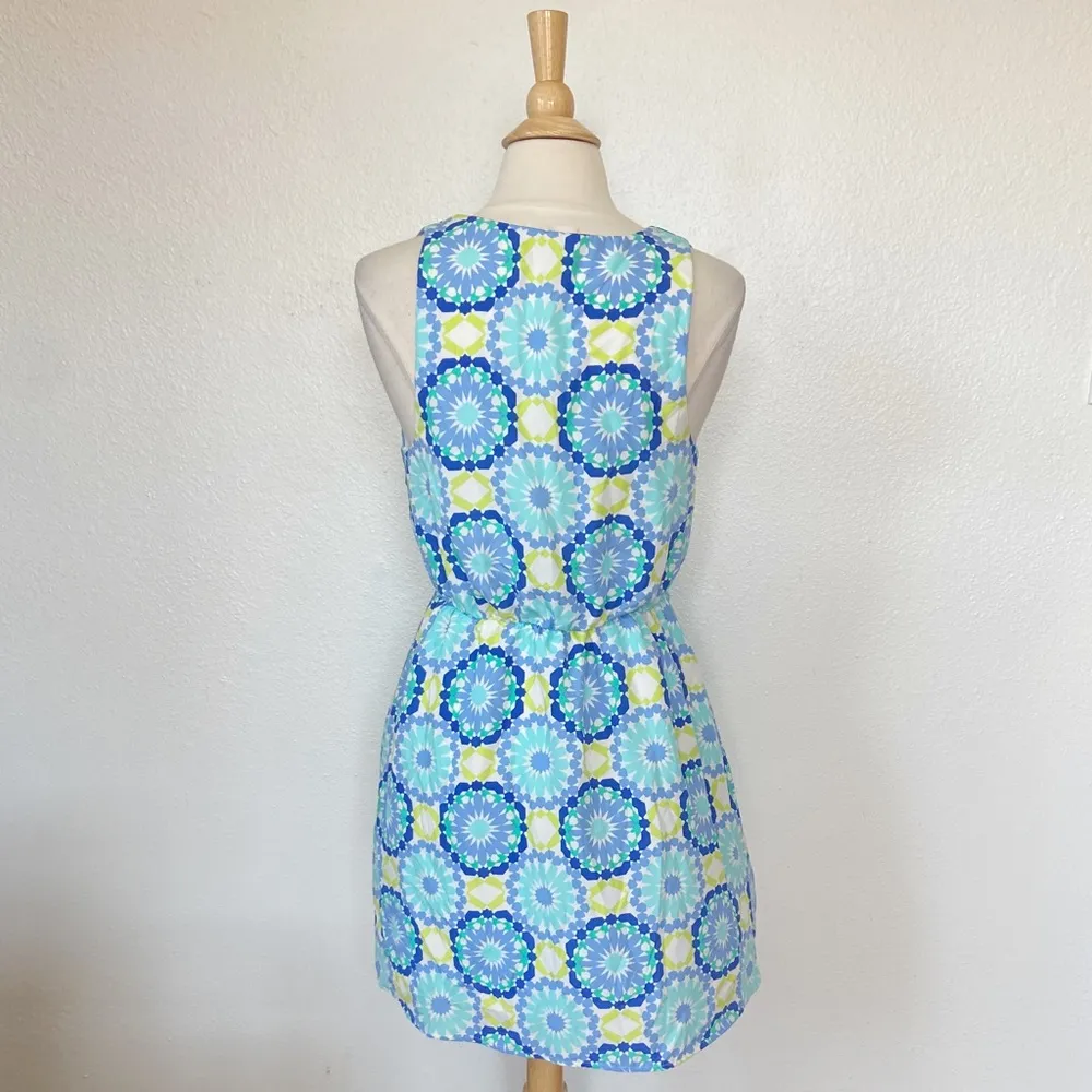 Retro Patten Sleeveless Blue & Green V-Neck Sun Dress - Image 3