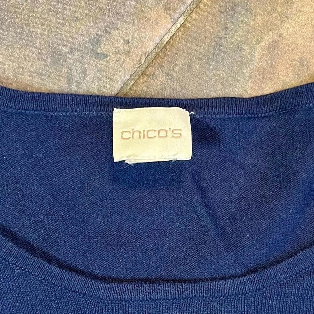 Chico’s Blue Tunic Sweater Pocket Button Detail Size 10 - Image 9
