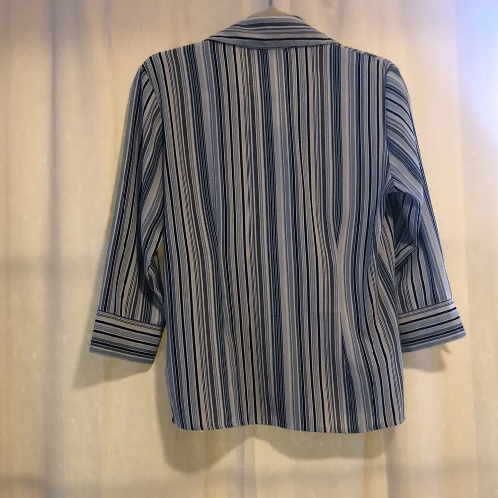 🎉4 for $20 Fred David Stretch Button Down, size small - Image 5