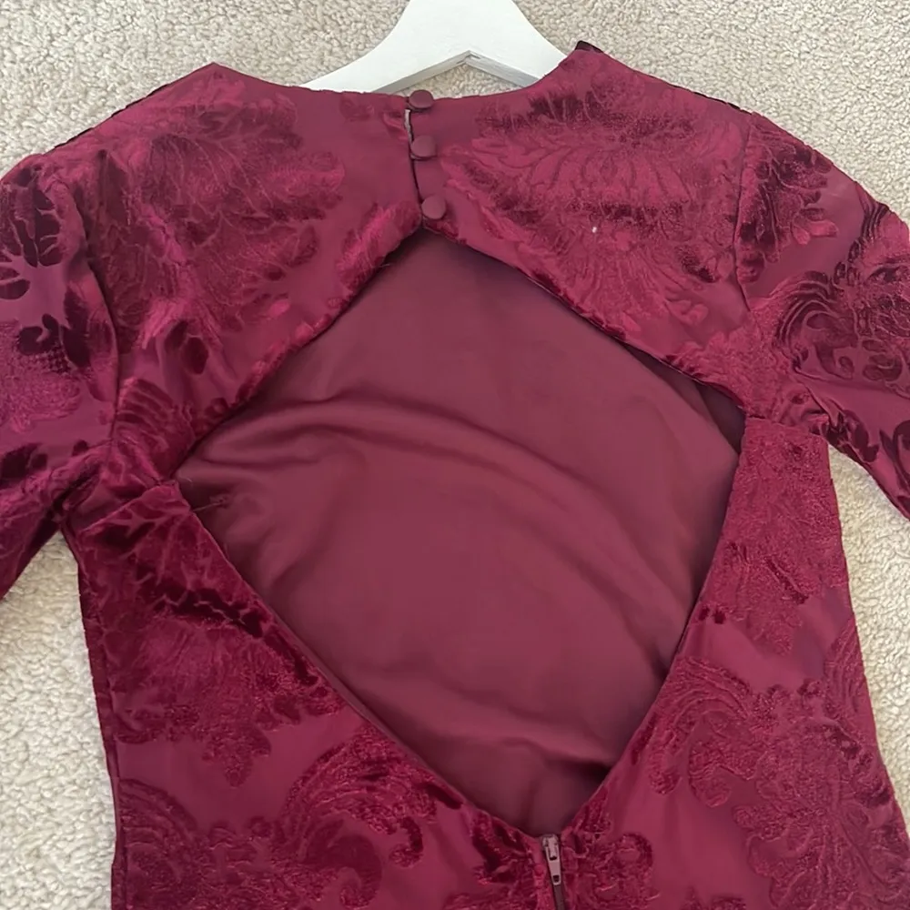 B.Darlin Red Crushed Velvet Long Sleeve Bodycon Open Back Mini Dress - 7/8 - Image 4