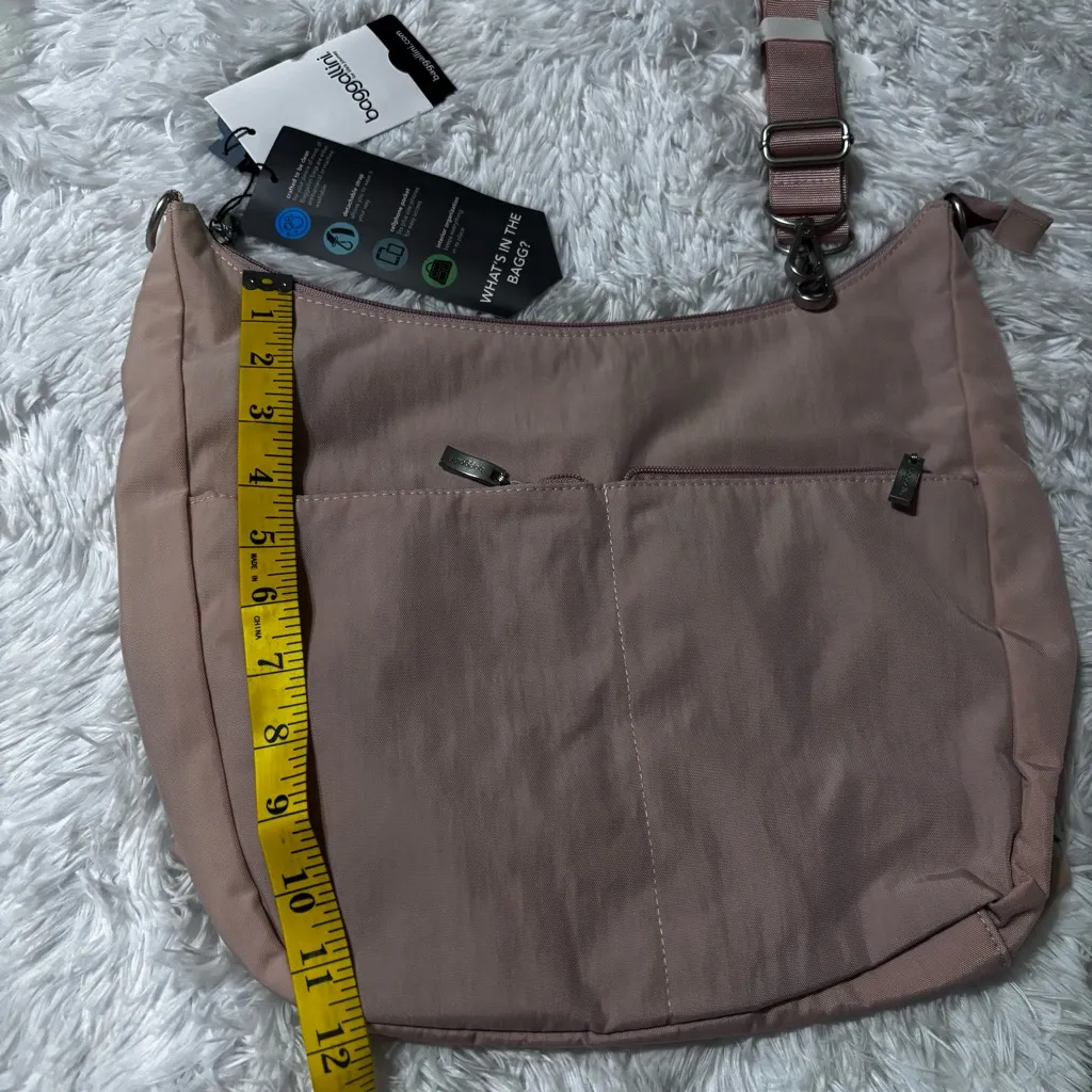 Baggallini Soft Pink Crossbody Bag - Image 2