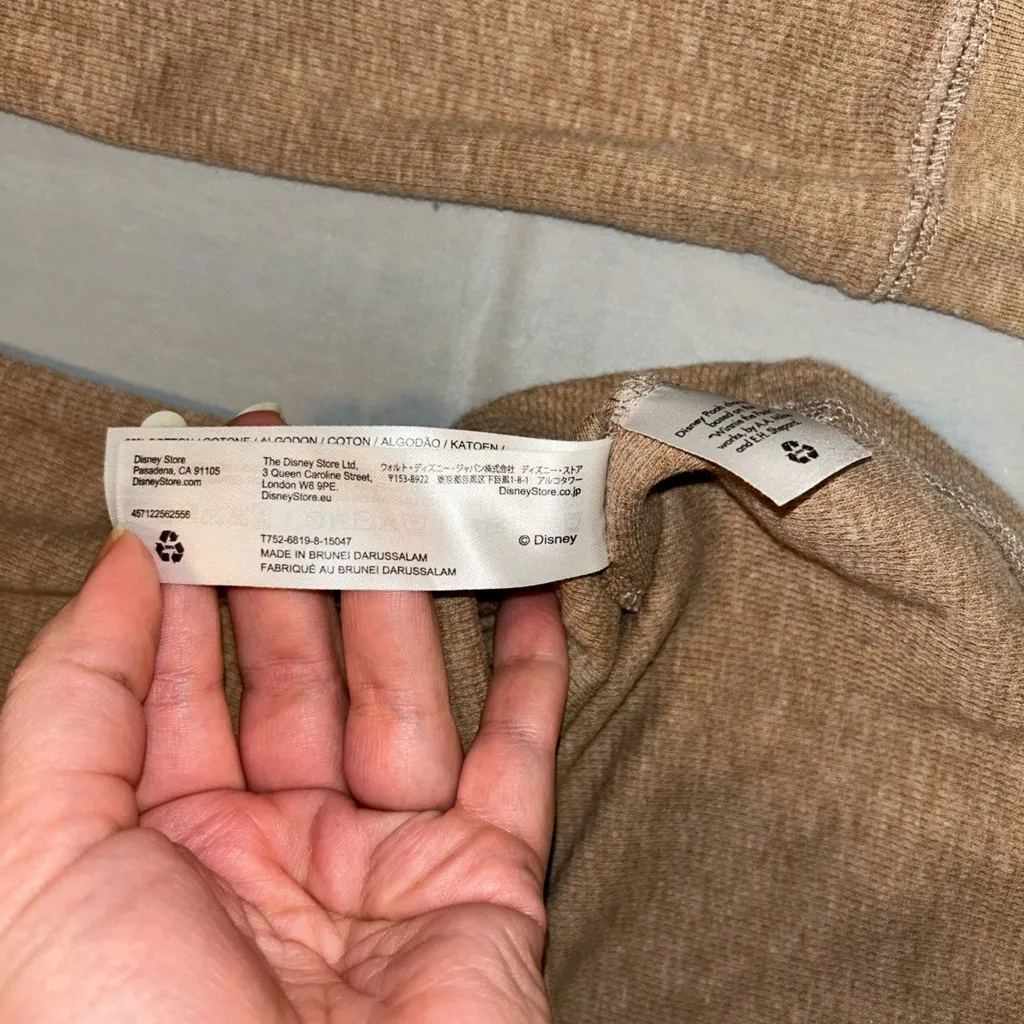 Women’s Disney Winnie The Pooh Waffle Knit Long Sleeve Size L Piglet - Image 6