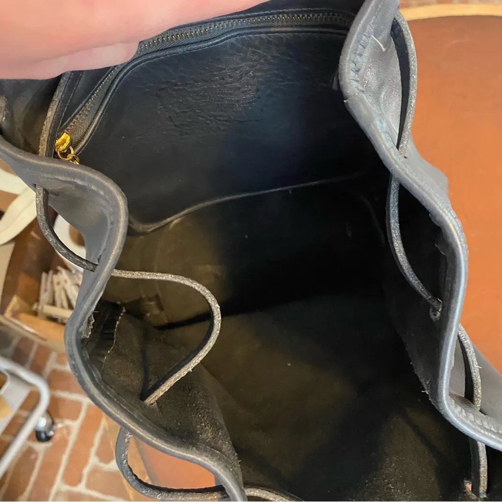 Coach Bixby sling bag VTG rare made in USA black‎ leather drawstring bucket bag - Image 5